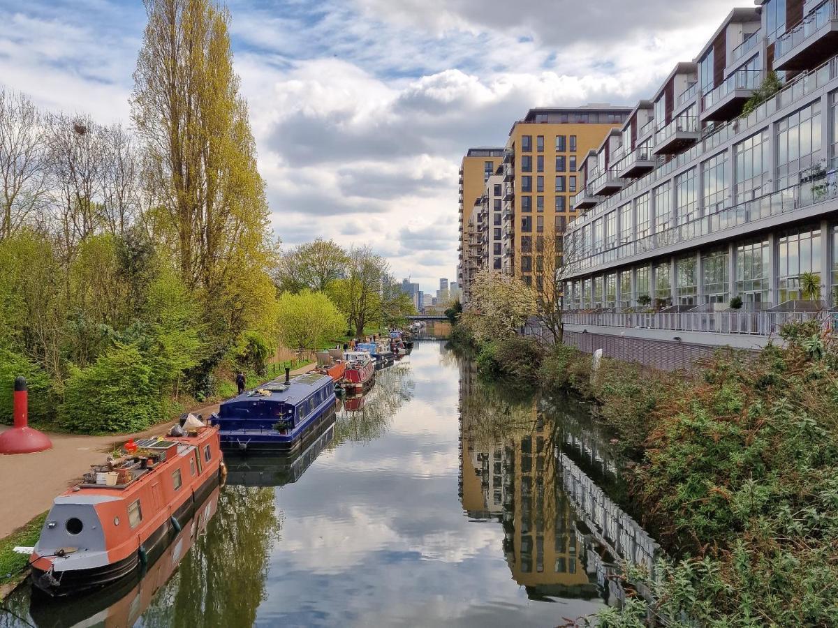 Luxury Canal-front 2 Bedroom Loft *